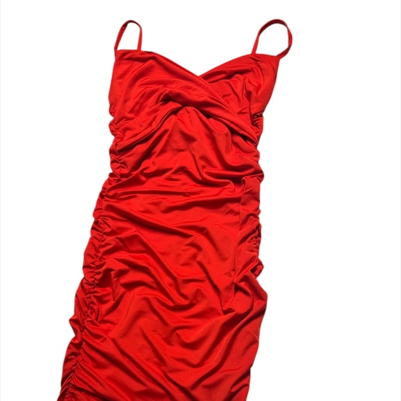 Red Sleeveless Backless Dress - Size XS NWT - Picture 2 of 4